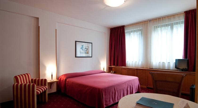 Hotel Perusia Перуджа Экстерьер фото