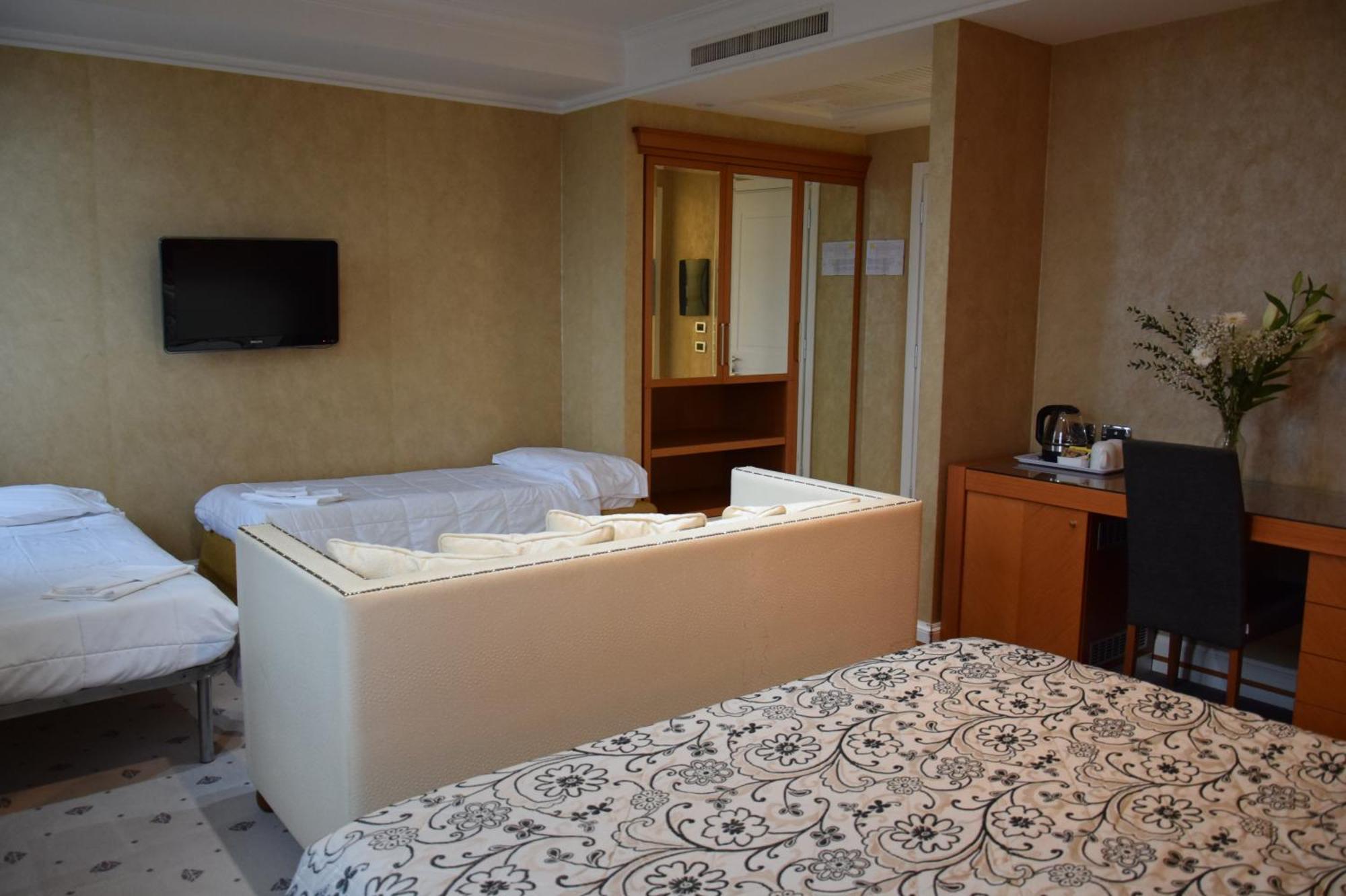 Hotel Perusia Перуджа Экстерьер фото