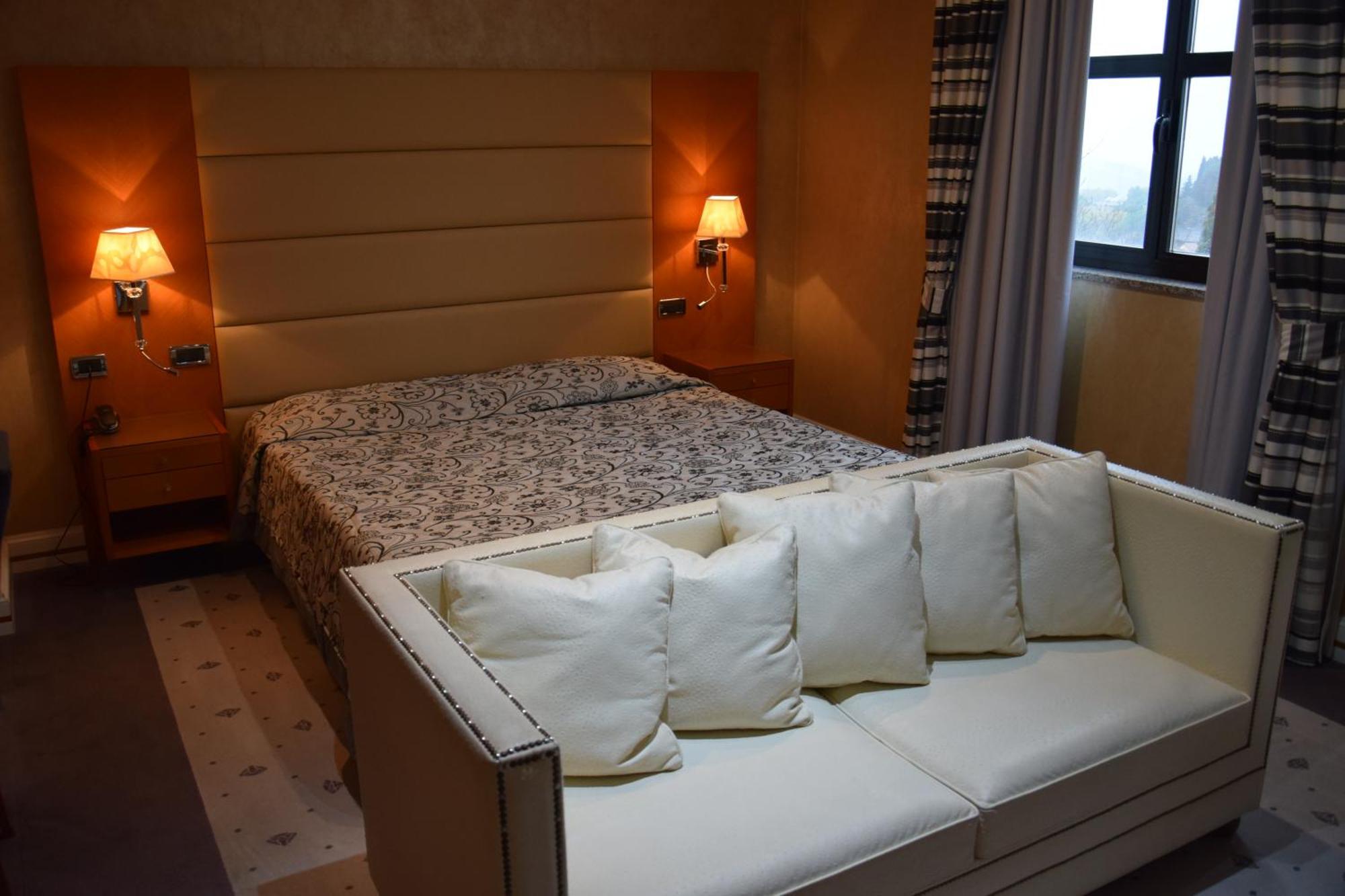 Hotel Perusia Перуджа Экстерьер фото