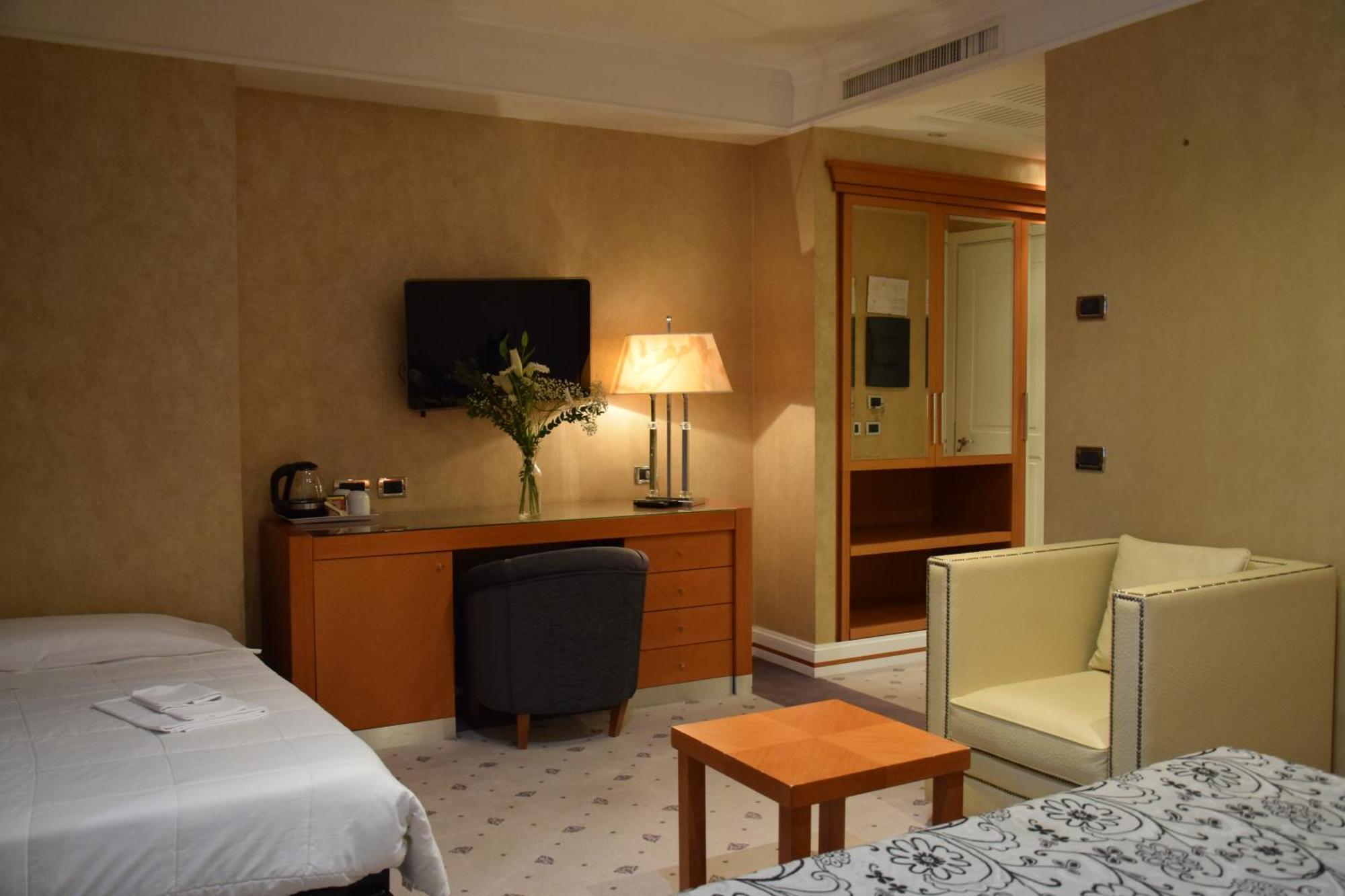 Hotel Perusia Перуджа Экстерьер фото