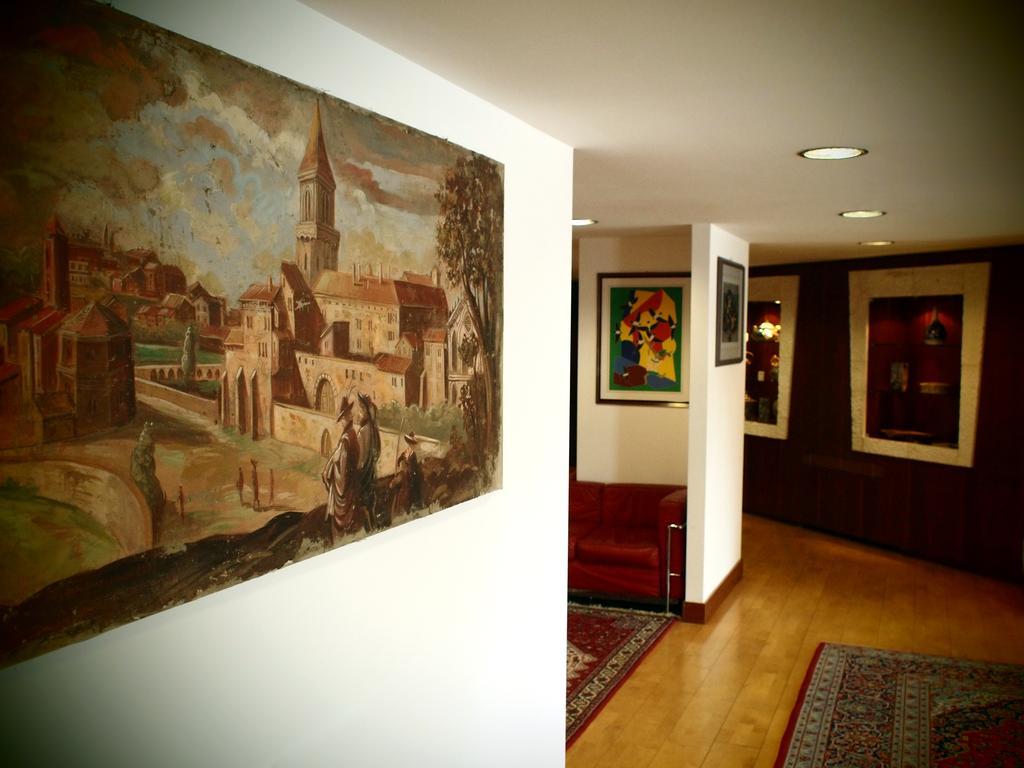 Hotel Perusia Перуджа Экстерьер фото